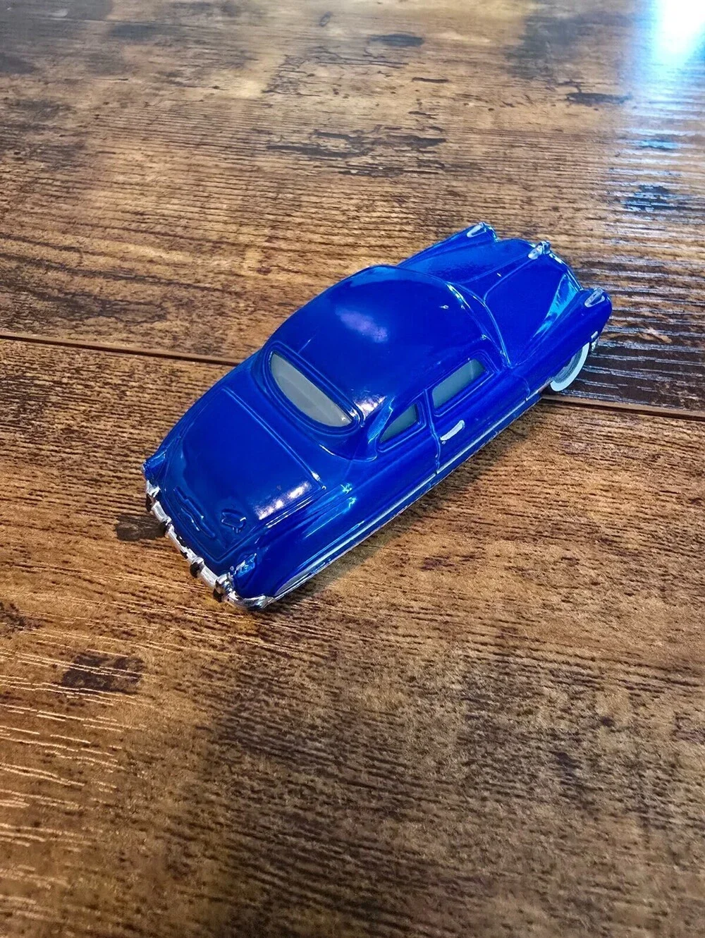World of Cars Die Cast Doc Hudson Hornet Blue 1:55 Scale